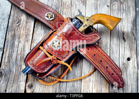 Meubles anciens et de l'ouest pistolet en étui en cuir. Banque D'Images