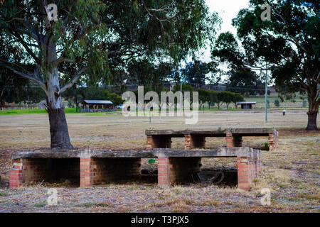 Reste des bâtiments en béton à Cowra prisonnier de guerre et Camp d'internement, NSW Australie Cowra Banque D'Images