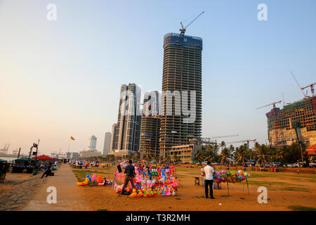 Le Galle Face Green Park à la mer de Colombo, capitale du Sri Lanka. Banque D'Images