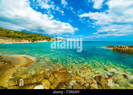 Spiaggia di Seccheto dans l'île d'Elbe, Toscane, Italie. Banque D'Images