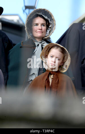"Ammonite" mettra en vedette Kate Winslet actrices hollywoodiennes et Saoirse Ronan et auraient été suivre une relation fictive entre le célèbre chasseur de fossiles et une autre femme. Kate Winslet joue le chasseur de dinosaures Mary Anning. Doté d''atmosphère : où : Lyme Regis, dans le Dorset, Royaume-Uni Quand : 11 Mar 2019 Crédit : David Sims/WENN.com Banque D'Images
