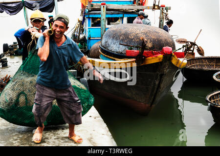 La flotte de pêche d'Hoi An Banque D'Images