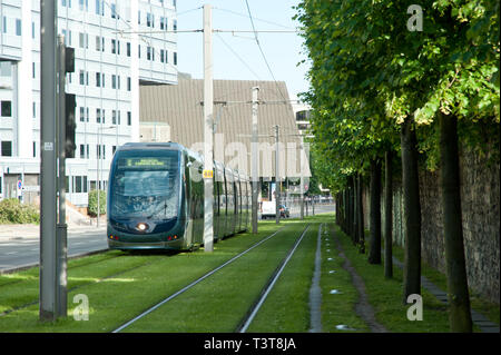 Bordeaux, Tramway, l'Hôtel de Police Banque D'Images