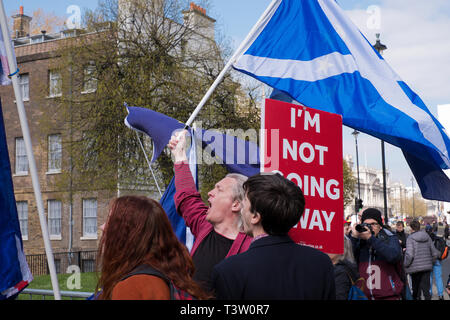Remainers à l'extérieur du parlement de Westminster à Londres Banque D'Images