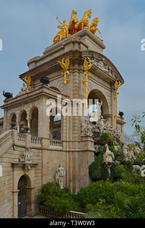 Cascada fontaine monumentale et monument dans le parc de la Ciutadella, Barcelone, Espagne Banque D'Images