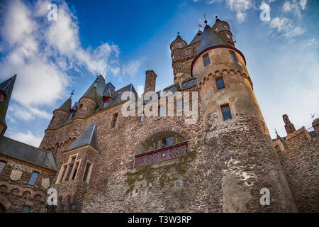 Le Château Reichsburg Cochem dans sur la Moselle Banque D'Images