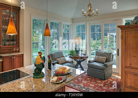 Par fauteuils cuisine dans luxury house Banque D'Images