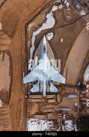 Moscou, 7 avril 2019. Le Sukhoi Su-27 est un chasseur sur une exposition statique du VDNKH. Banque D'Images