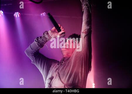 Le Danemark, Roskilde - Novembre 27, 2018. La chanteuse, auteur-compositeur et le compositeur Gary Numan effectue un concert live à Gimle à Roskilde. (Photo crédit : Gonzales Photo - Bo Kallberg). Banque D'Images