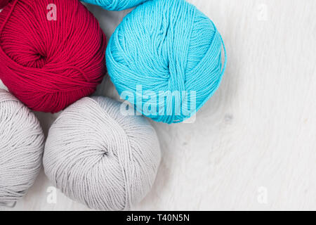 Fil de laine coloré, boules with copy space Banque D'Images