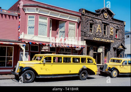 Alaska,Nord-Ouest,Nord,49e État,Alaskan,Arctique,la dernière frontière,Skagway Artic Brotherhood hall,couloir,construit 1899 10000 morceaux de bois flotté 1937,si Banque D'Images