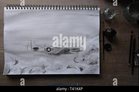 Sketchbook dessin dans étapes de P 51 Mustang . Crayon, Stylo et encre et lavis à l'encre. Banque D'Images