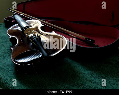 Germain de violon, instrument de musique classique Banque D'Images