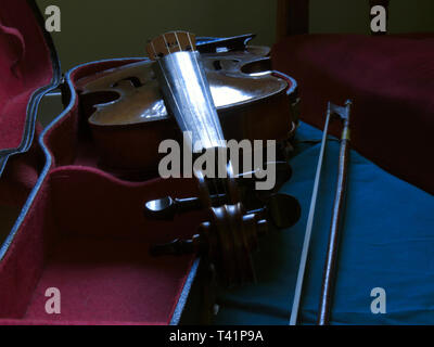 Germain de violon, instrument de musique classique Banque D'Images