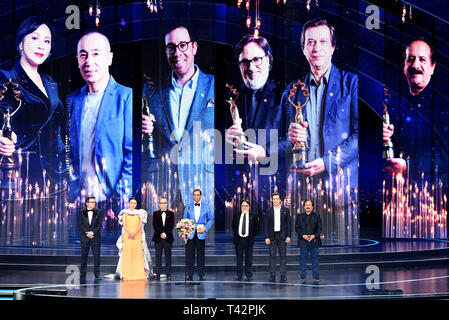 Beijing, Chine. 13 avr, 2019. Les membres du jury pour le prix Tiantan sont vus à la cérémonie d'ouverture du 9e Festival International du Film de Beijing à Beijing, capitale de Chine, le 13 avril 2019. Liangkuai Crédit : Jin/Xinhua/Alamy Live News Banque D'Images