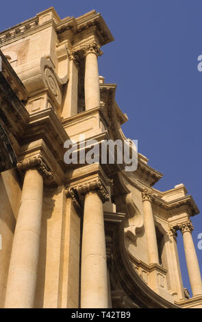 Église San Carlo, l'architecture baroque, rosario gagliardi artiste, Noto, Sicile (Sicile), Italie Banque D'Images