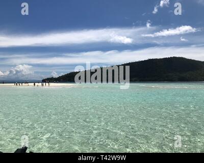 Dans l'île de Pasir Timbul Raja Ampat Indonésie Papouasie Banque D'Images