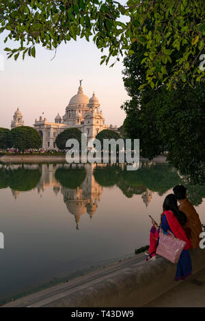 Vue verticale du Queen Victoria Memorial à Kolkata aka Calcutta, Inde. Banque D'Images