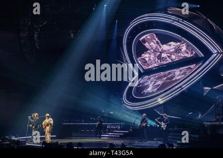11 avril 2019 - Gary Barlow, Mark Owen, Howard Donald et du groupe de pop britannique, Take That, effectuer à la Sheffield Arena sur la soirée d'ouverture de leur UK Tour 2019 (Crédit Image : © Myles Wright/Zuma sur le fil) Banque D'Images