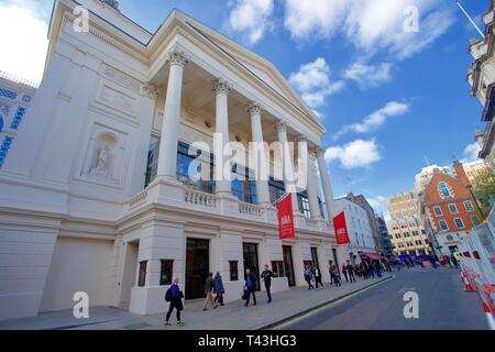 Royal Opera House, Covent Garden, Londres, Angleterre. Banque D'Images