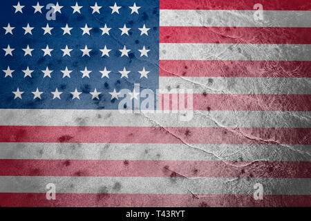Usa flag dessiné sur un mur fissuré. C'est symbole de l'état. C'est choses jusqu'photo. Banque D'Images