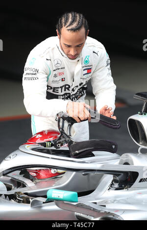Shanghai, Chine. 14 avr 2019. (190414) -- SHANGHAI, 14 avril 2019 (Xinhua) -- la Mercedes de Lewis Hamilton de la Grande-Bretagne réagit après les Chinois Grand Prix de Formule 1 sur le Circuit International de Shanghai à Shanghai, Chine, le 14 avril 2019. Source : Xinhua/Alamy Live News Banque D'Images