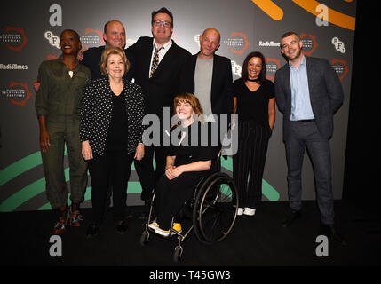 (De gauche à droite) T'nia Miller, Rory Kinnear, Anne Reid, Russell T Davies, Ruth Madeley, Simon Cellan Jones, Nicola Shindler et Russell Tovey à pris en photo pendant des années et des années au cours de la BFI et Radio Times Television Festival at the BFI Southbank, Londres. Banque D'Images