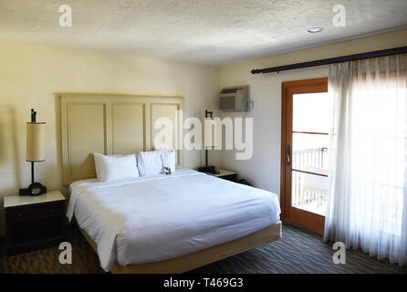 SANTA BARBARA, CALIFORNIE - Le 11 avril 2019 : Hyatt Hôtel Central chambre. En face de la plage de l'Est, construit dans les années 1930 style colonial espagnol, seulement 1 Banque D'Images