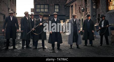 CILLIAN MURPHY , PAUL ANDERSON , JOE COLE , Benjamin Zephaniah , NED DENNEHY , KEVIN , METCALFE IAN PECK ET JACK HARTLEY dans pointu oeillères (2013). Saison 1 Episodie 6. Credit : British Broadcasting Corporation (BBC) / Album Banque D'Images