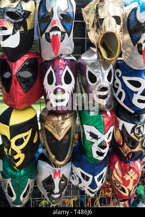 Les masques de catch mexicain Luchador : à vendre à Mexico City Banque D'Images