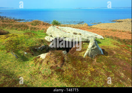 Innisidgen inférieur, l'ancienne chambre funéraire, St Mary, Îles Scilly, UK Banque D'Images