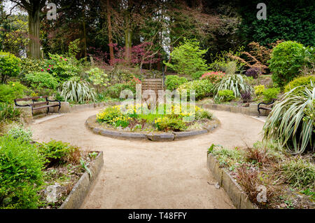 Denzell Jardins et chambre. Construit par Robert Scott, cette chambre à Bowden, Altrincham dispose d'un bassin d'agrément, des vignes, des orchidées, et un jardin en contrebas. Banque D'Images