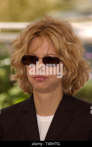 CANNES, FRANCE. 14 mai 2003 : Meg Ryan actrice au Festival de Cannes où elle est l'un des membres du jury. © Paul Smith / Featureflash Banque D'Images