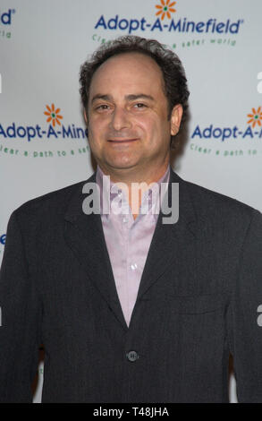 LOS ANGELES, CA. 23 septembre 2003 : l'Acteur KEVIN POLLACK à la 3ème conférence annuelle de Adopt-A-Minefield Gala bénéfice au Beverly Hills Hilton. Banque D'Images