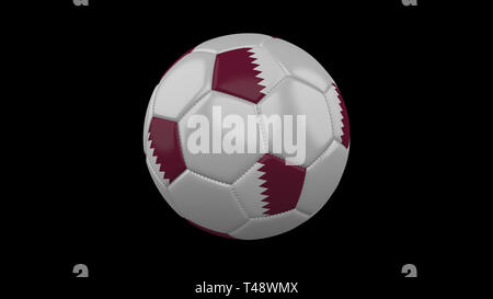 Ballon de soccer avec le drapeau du Qatar de couleurs sur fond noir, 3D Rendering Banque D'Images