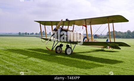 Avro 504K 'E-EBHB" en exposition statique à l'Aérodrome Shuttleworth Banque D'Images