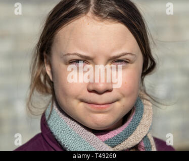 Stockholm, Suède. 22 mars, 2019. 16 ans, l'activiste climatique suédoise Greta Thunberg démontrant à Stockholm le vendredi. Banque D'Images