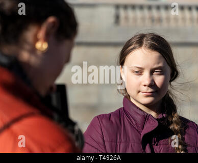Stockholm, Suède. 22 mars, 2019. 16 ans, l'activiste climatique suédoise Greta Thunberg démontrant à Stockholm le vendredi. Banque D'Images