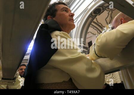 14 avril 2019 (Malaga Malaga ) l'acteur Antonio Banderas participe une année de plus dans la procession de la Vierge de Lagrimas et favorise aujourd'hui Dimanche de bouquets dans la Semaine Sainte de Malaga Cordon Press Banque D'Images