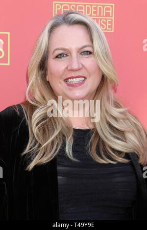 Pasadena, Californie, USA. 14 avr, 2019. Cheryl est écarté au niveau des arrivées pour petites belles choses Soirée d'ouverture, Pasadena Playhouse, Pasadena, CA, le 14 avril 2019. Credit : Priscilla Grant/Everett Collection/Alamy Live News Banque D'Images