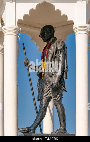 Vue verticale de la Gandhi Memorial à Pondicherry, Inde. Banque D'Images