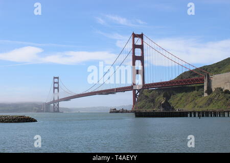 Golden Gate Bridge à partir de Fort Baker, Californie Banque D'Images