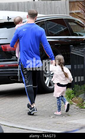 Dan Osborne vu pour la première fois depuis sa séparation de Jacqueline Jossa à leur domicile, à Kent avec : Dan Osborne Où : Kent, Royaume-Uni Quand : 15 Mar 2019 Crédit : Steve Finn/WENN Banque D'Images