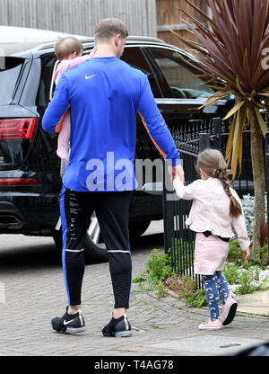 Dan Osborne vu pour la première fois depuis sa séparation de Jacqueline Jossa à leur domicile, à Kent avec : Dan Osborne Où : Kent, Royaume-Uni Quand : 15 Mar 2019 Crédit : Steve Finn/WENN Banque D'Images