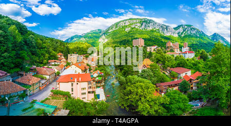 Cerna Valley Parc National de Domogled, Baile Herculane, Roumanie Banque D'Images