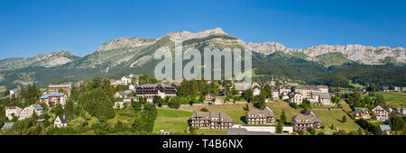 Panorama du village de Villard de Lans, Vercors, France Banque D'Images