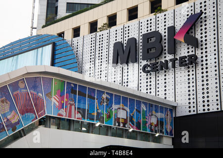 BANGKOK, THAÏLANDE, le 11 janvier 2019 - Nouveau centre commercial MBK après avoir rénové à Bangkok, Thaïlande. MBK est l'un des plus populaires centres commerciaux de Banque D'Images