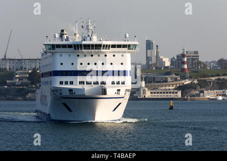 Brittany Ferries MV, de Plymouth à d'Armorique Banque D'Images