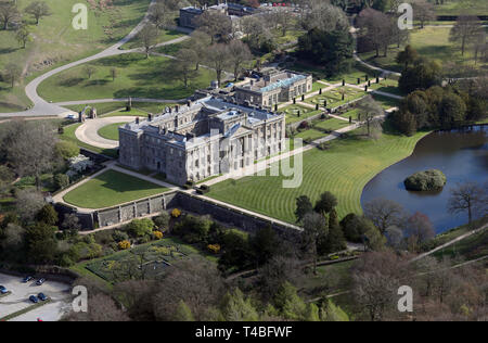 Vue aérienne (de plus de 1500') de maladie de Lyme Hall, un site du patrimoine mondial, dans Cheshire Banque D'Images