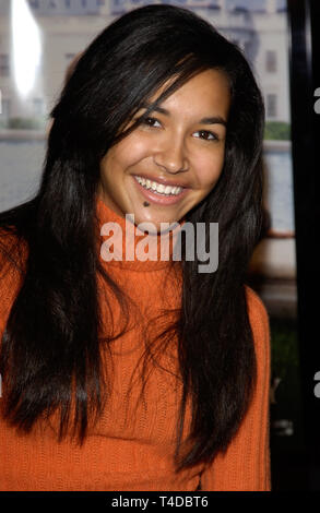 LOS ANGELES, CA. 07 janvier 2004 : naya actrice lors de la première mondiale, à Hollywood, de Chasing Liberty. Banque D'Images